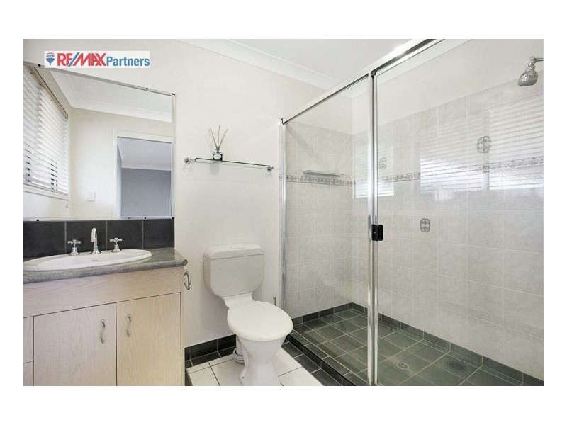 1-5 Highland Place, Craignish QLD 4655