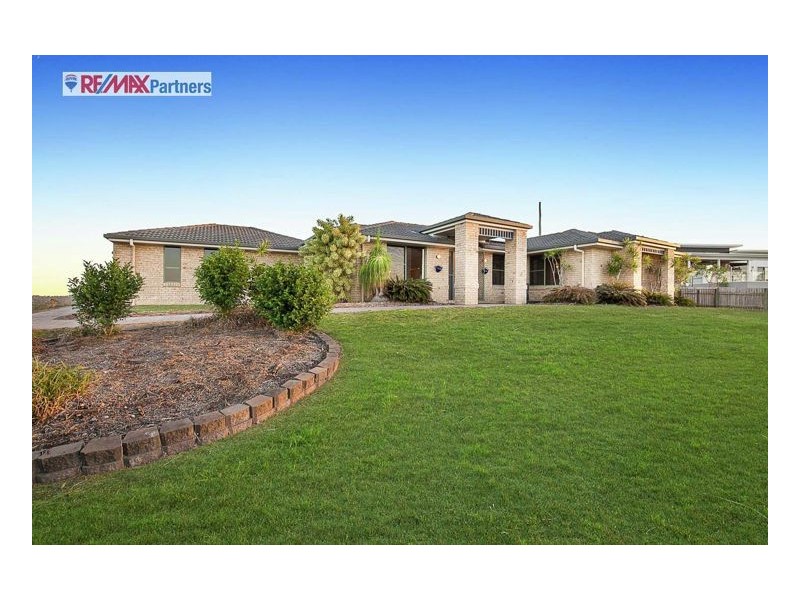 1-5 Highland Place, Craignish QLD 4655