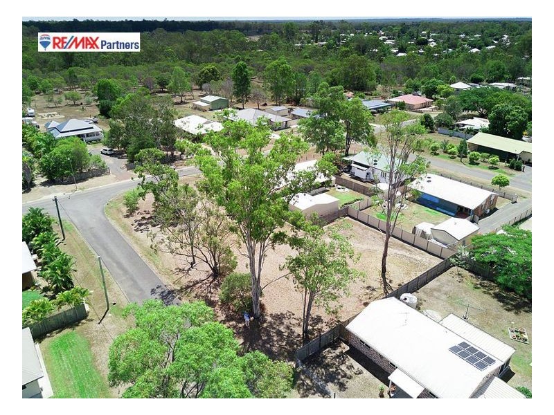 15 Alice Street, Howard QLD 4659