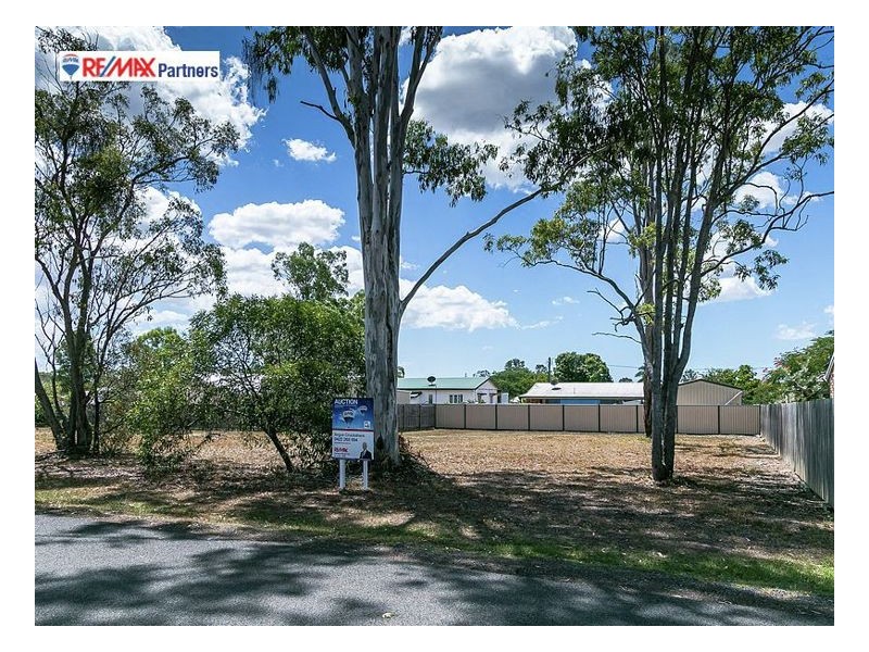 15 Alice Street, Howard QLD 4659