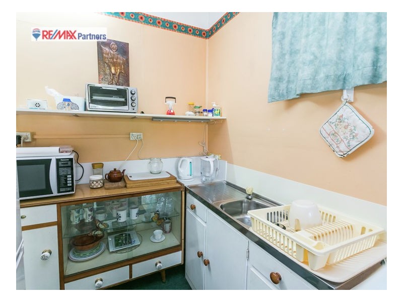 77 Neil Road, Maryborough West QLD 4650