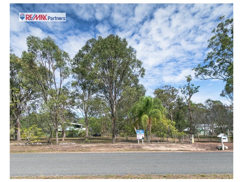 77 Neil Road, Maryborough West QLD 4650