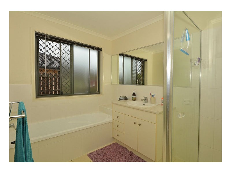18 Bayswater Drive, Urraween QLD 4655