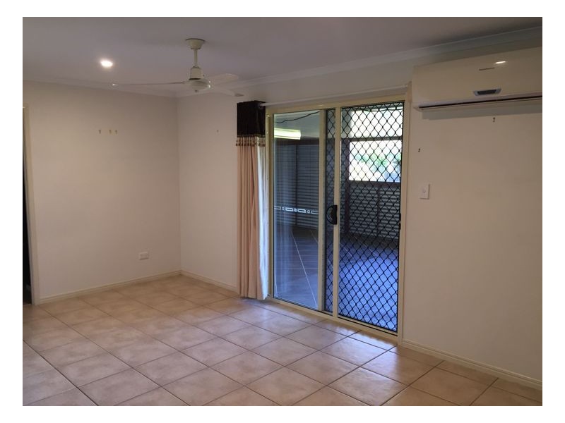 28 Gunsynd Way, Point Vernon QLD 4655