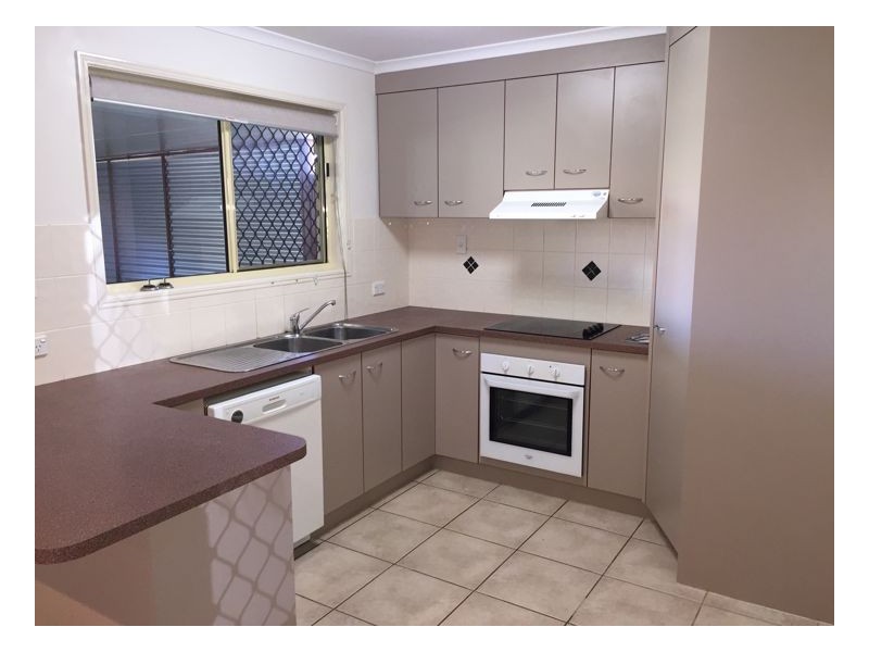 28 Gunsynd Way, Point Vernon QLD 4655