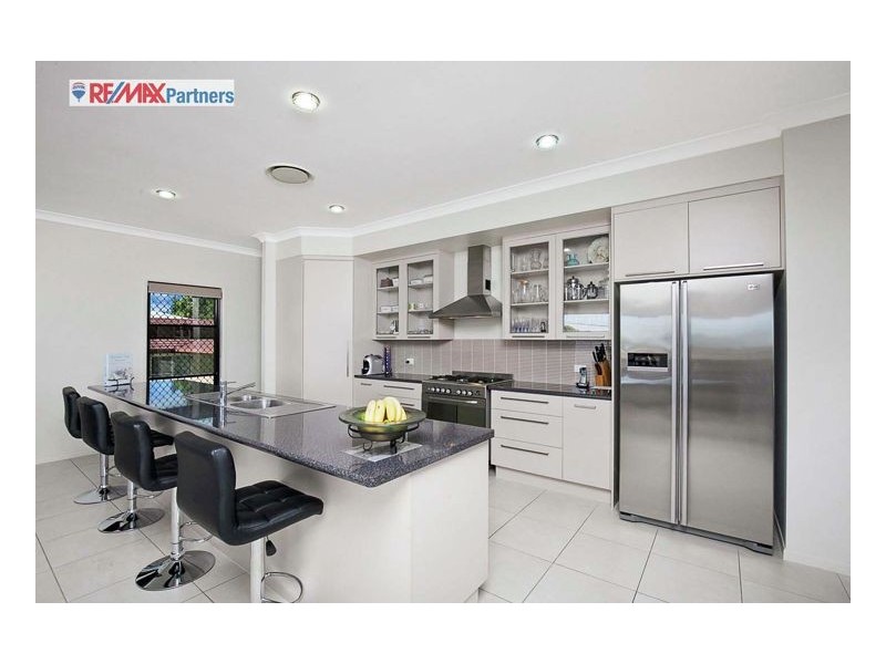 24 Turrum Street, Scarness QLD 4655