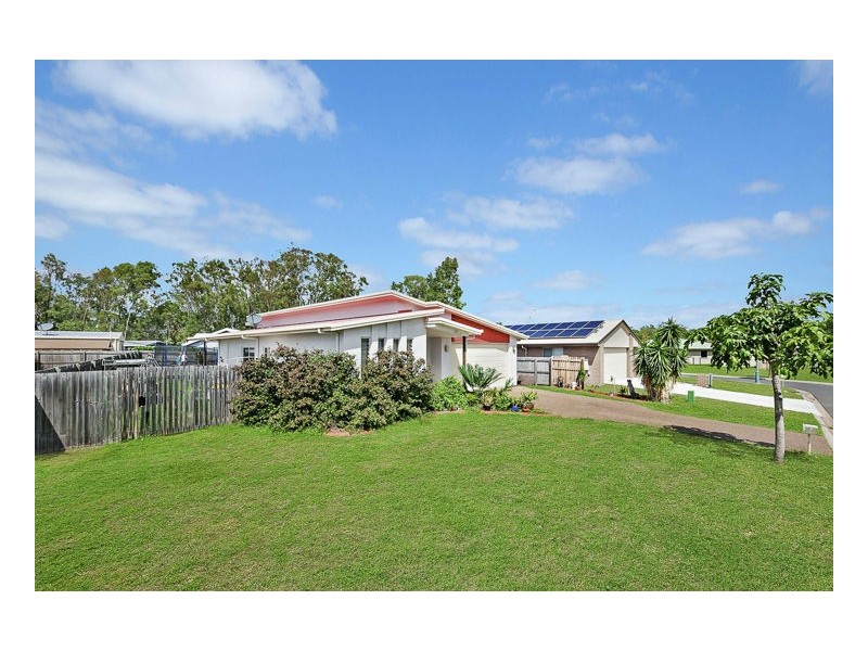 5 Fraser Waters Parade, Toogoom QLD 4655