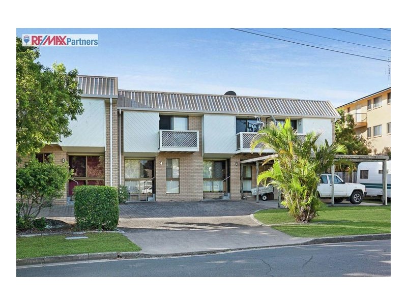 4/10 Denmans Camp Road, Torquay QLD 4655
