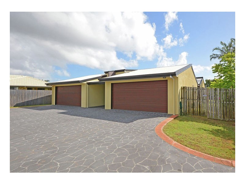 2-11 Lockerbie Court, Kawungan QLD 4655