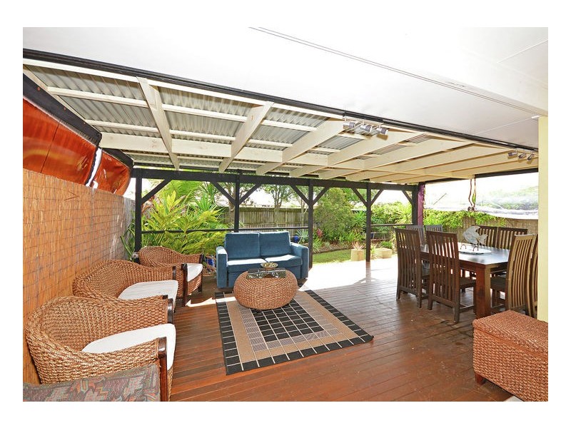 2-11 Lockerbie Court, Kawungan QLD 4655