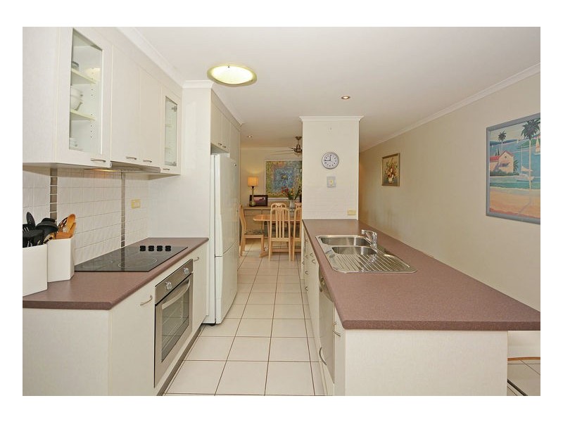 2-11 Lockerbie Court, Kawungan QLD 4655