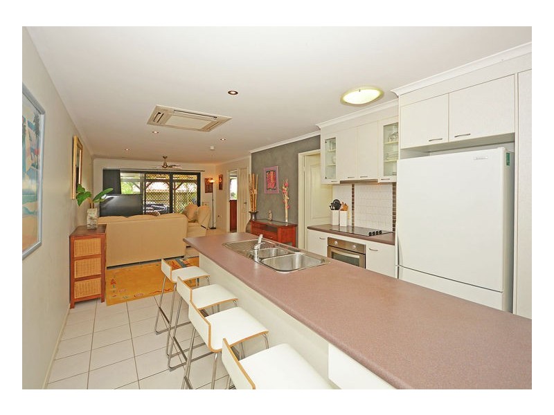 2-11 Lockerbie Court, Kawungan QLD 4655