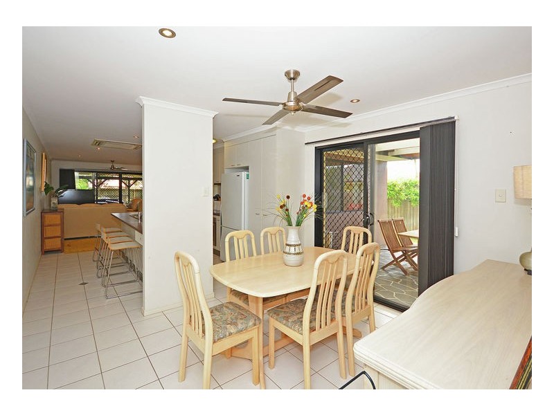 2-11 Lockerbie Court, Kawungan QLD 4655