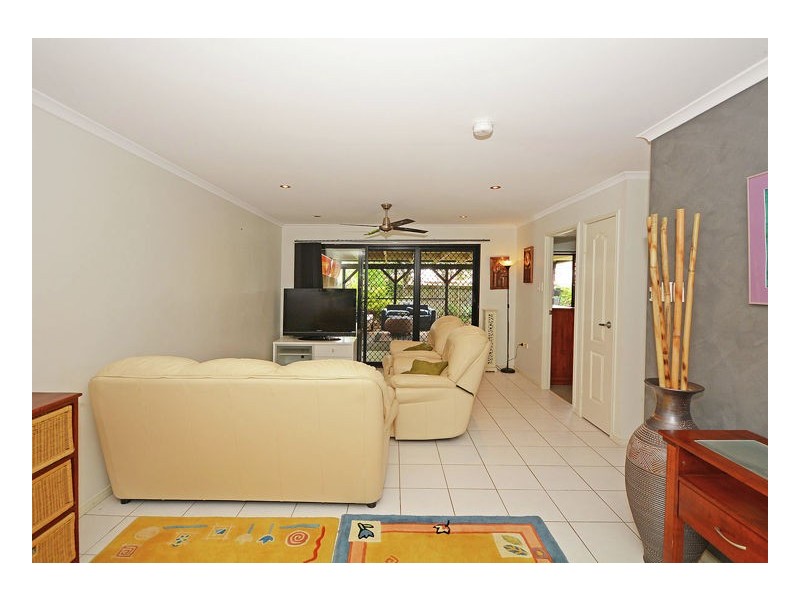 2-11 Lockerbie Court, Kawungan QLD 4655