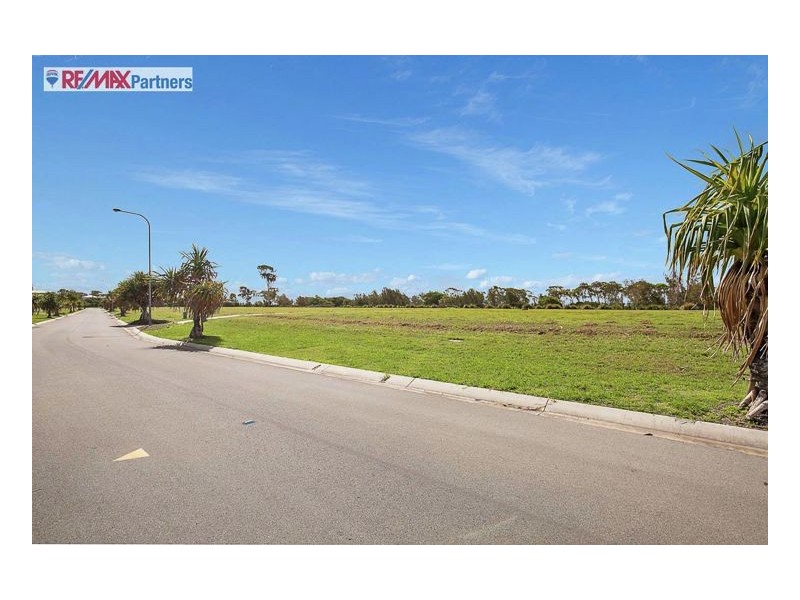 11 Sandcastles Circuit, Burrum Heads QLD 4659