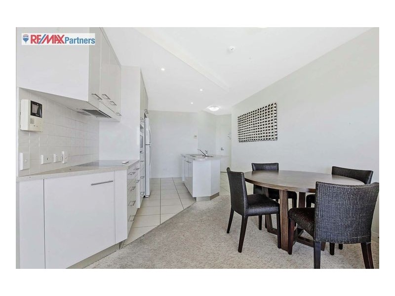 206/239 Esplanade, Pialba QLD 4655