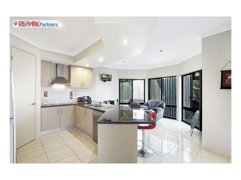 8 Lygon Court, Urraween QLD 4655