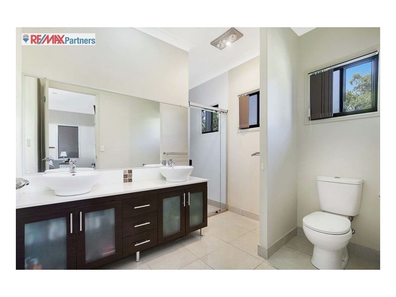 8 Lygon Court, Urraween QLD 4655