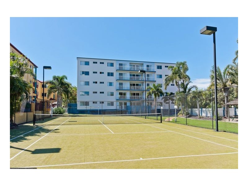 18/397 Esplanade, Torquay QLD 4655