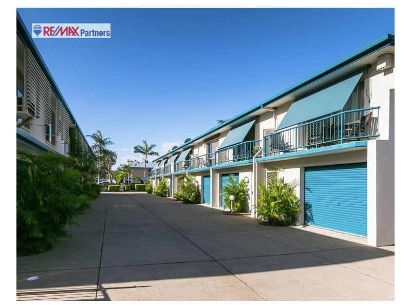 12/4 Pilot Street, Urangan QLD 4655