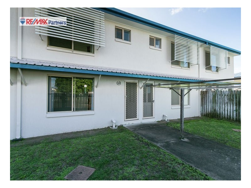 12/4 Pilot Street, Urangan QLD 4655