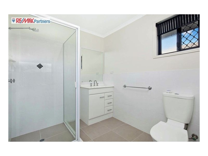 90 Endeavour Way, Eli Waters QLD 4655