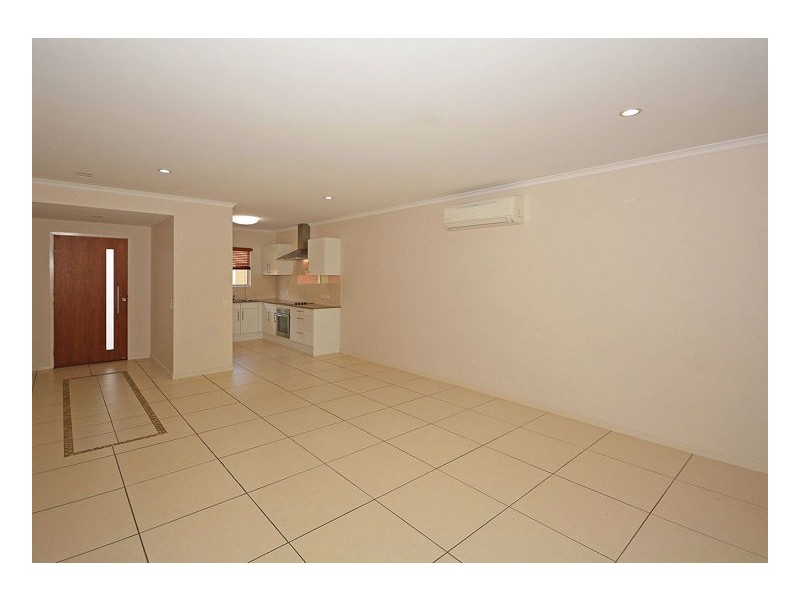 8/26 Hunter Street, Pialba QLD 4655