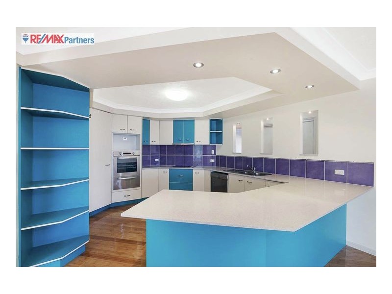 6 Whistler Court, Eli Waters QLD 4655