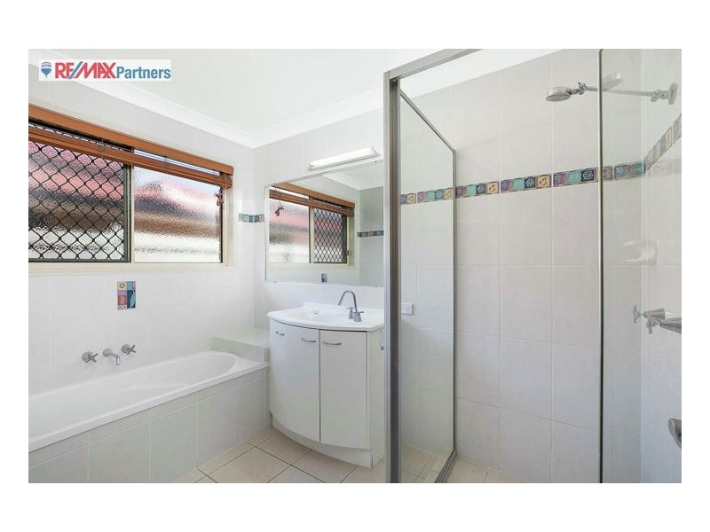 6 Whistler Court, Eli Waters QLD 4655