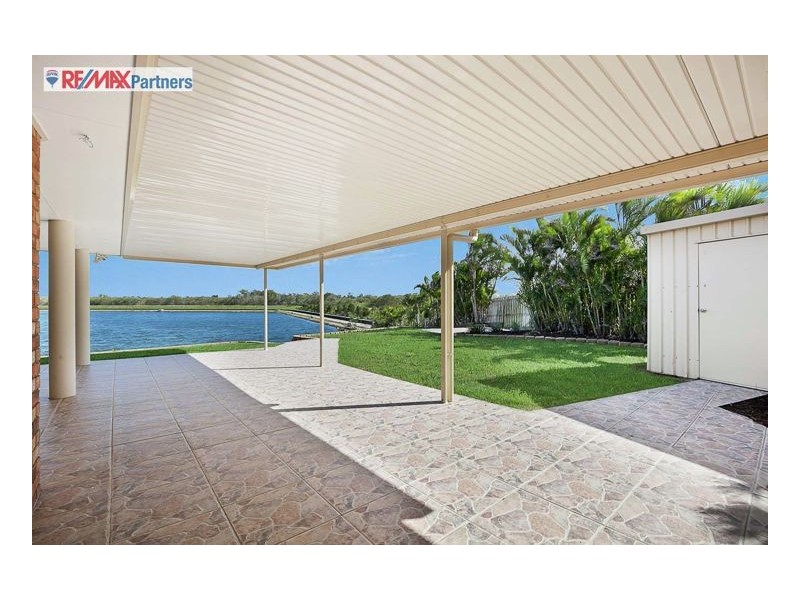 6 Whistler Court, Eli Waters QLD 4655