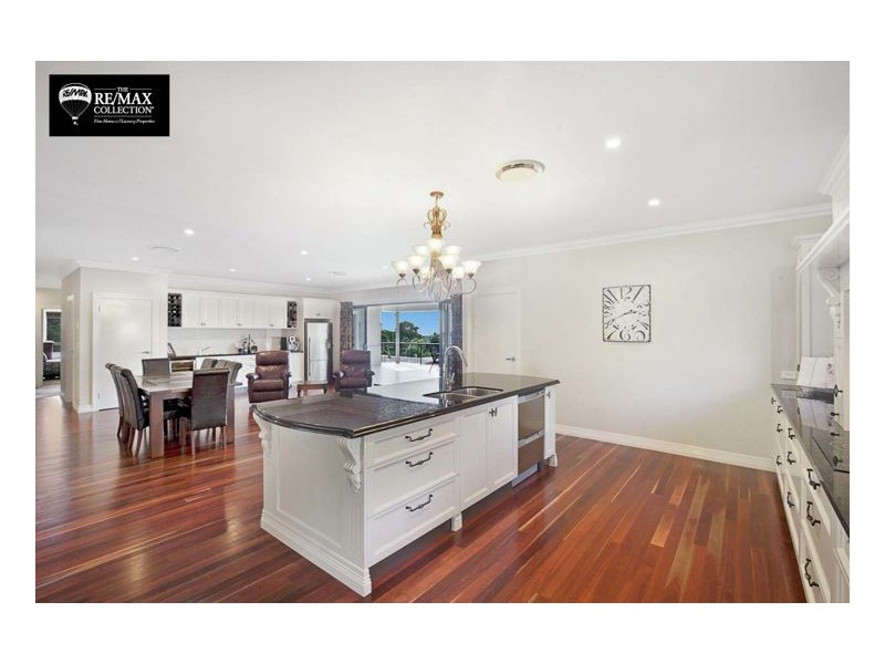 69 Jacobsen Outlook, Urraween QLD 4655