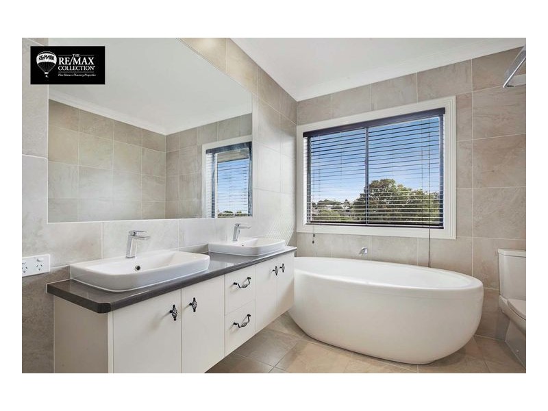 69 Jacobsen Outlook, Urraween QLD 4655