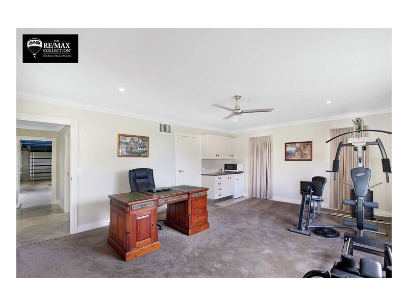 69 Jacobsen Outlook, Urraween QLD 4655