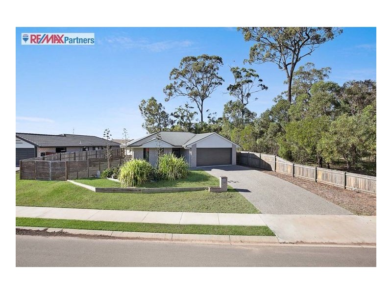 32 Crystal Court, Urangan QLD 4655