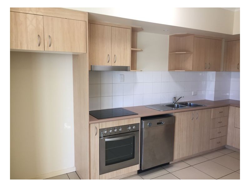 7/70 Main Street, Pialba QLD 4655
