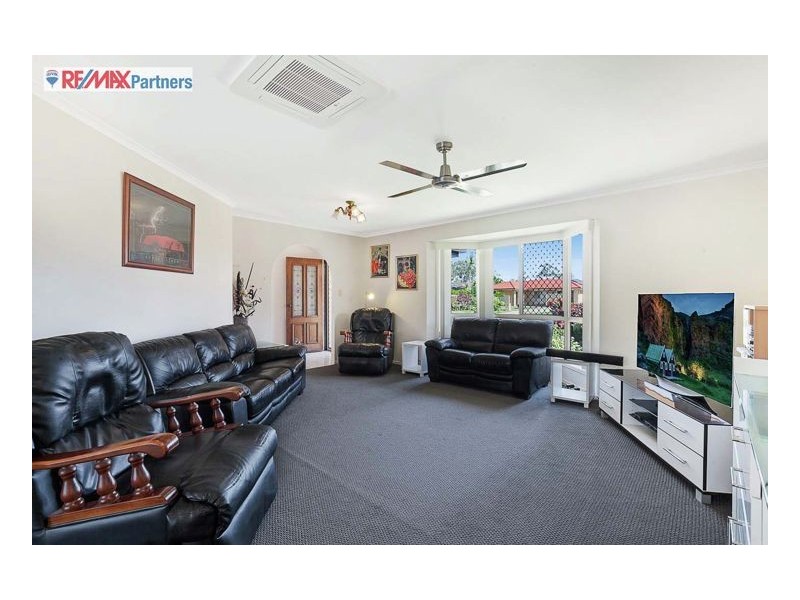 10 Trevalli Court, Toogoom QLD 4655