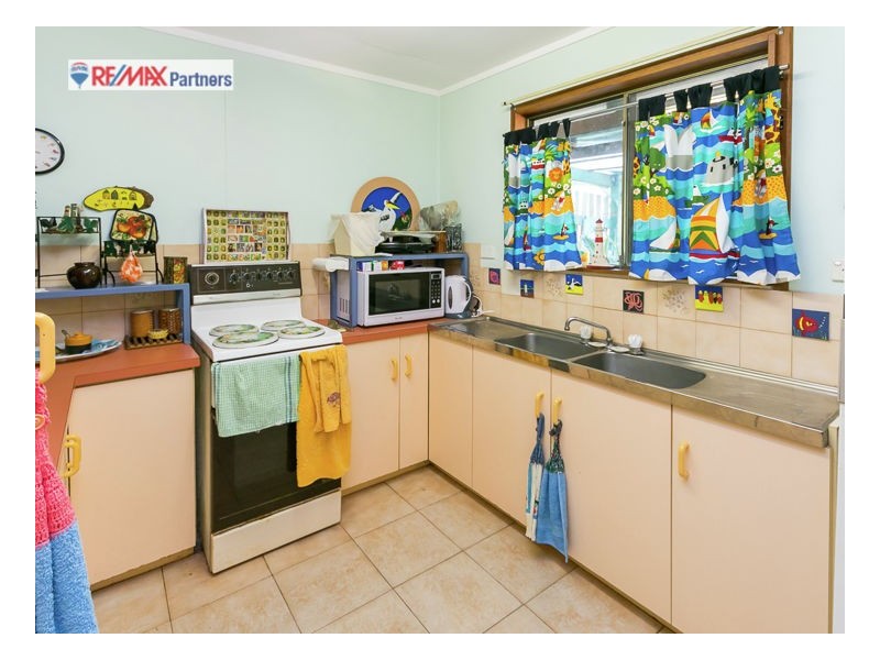 22 Ries Road, Toogoom QLD 4655