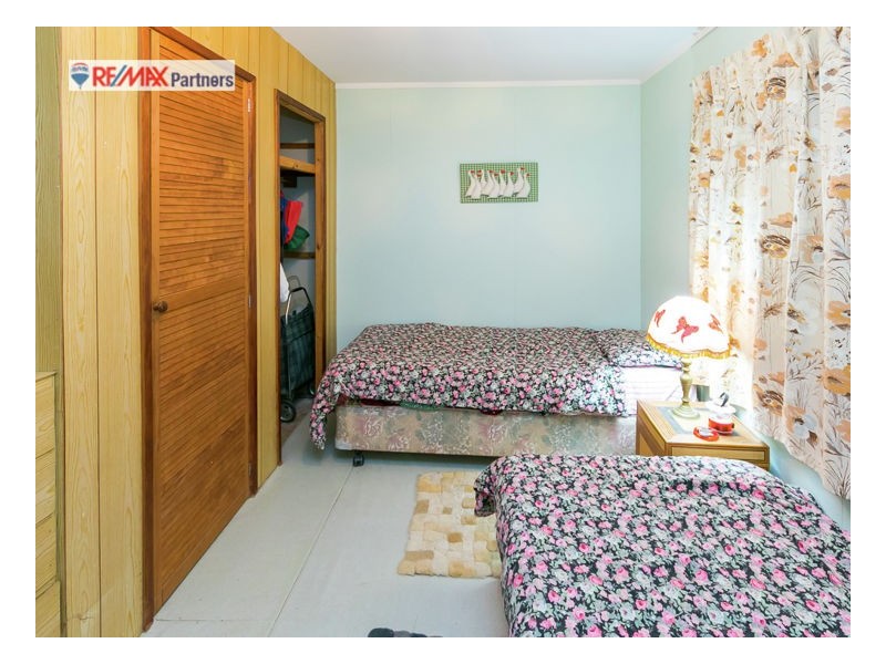 22 Ries Road, Toogoom QLD 4655