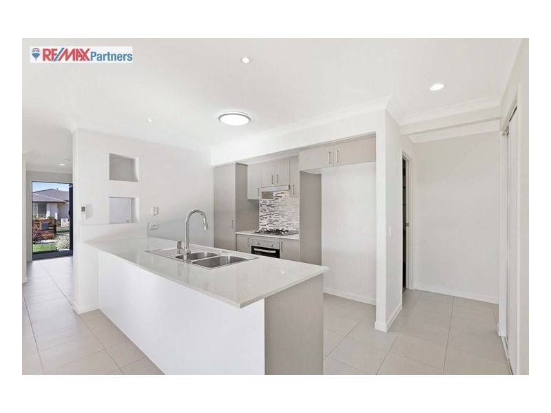 13 Lawson Road, Urraween QLD 4655