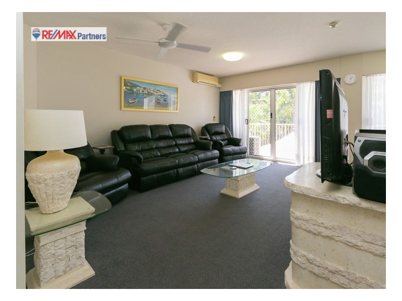 8/397 Esplanade, Torquay QLD 4655