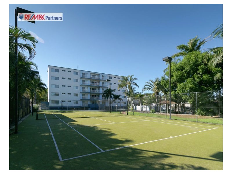 8/397 Esplanade, Torquay QLD 4655