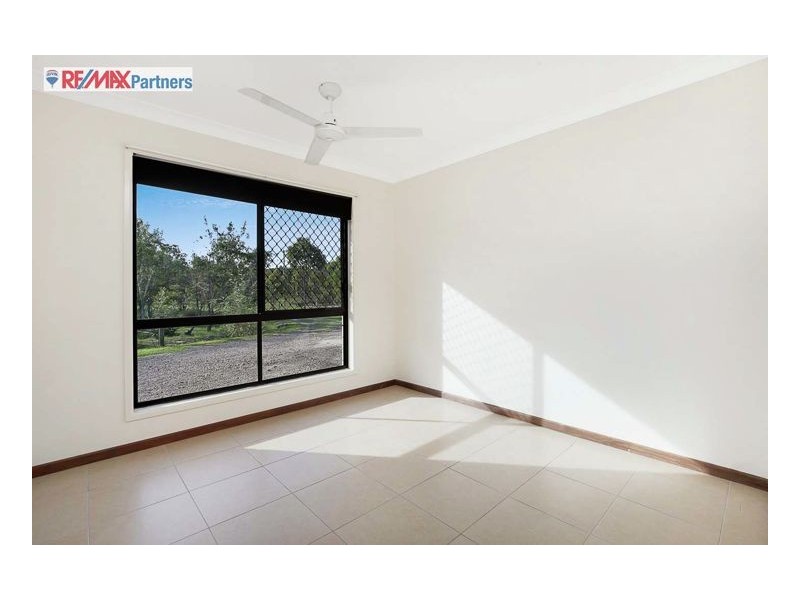 216 Honeyeater Drive, Walligan QLD 4655