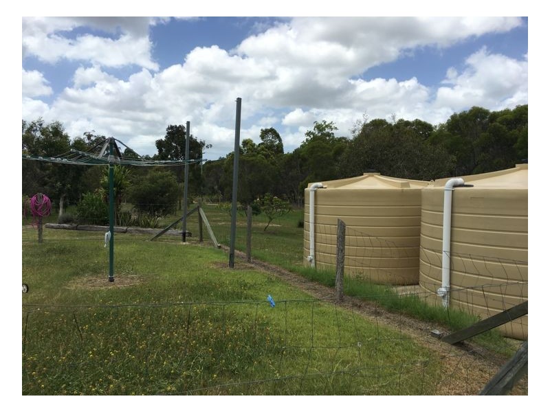 216 Honeyeater Drive, Walligan QLD 4655
