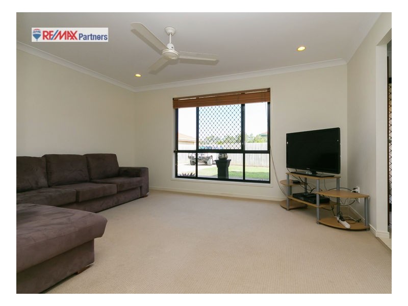 11 Red Gum Court, Urraween QLD 4655