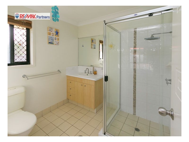 11 Red Gum Court, Urraween QLD 4655