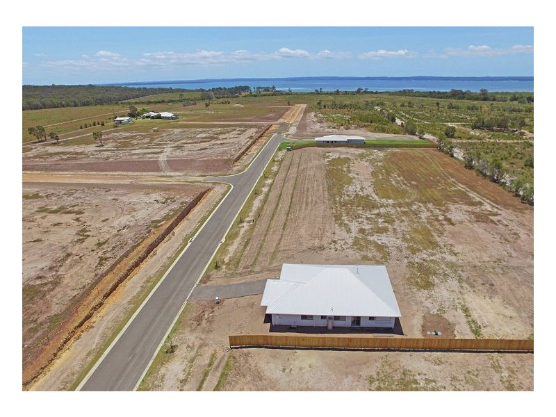 12 Mahalo Road, Booral QLD 4655