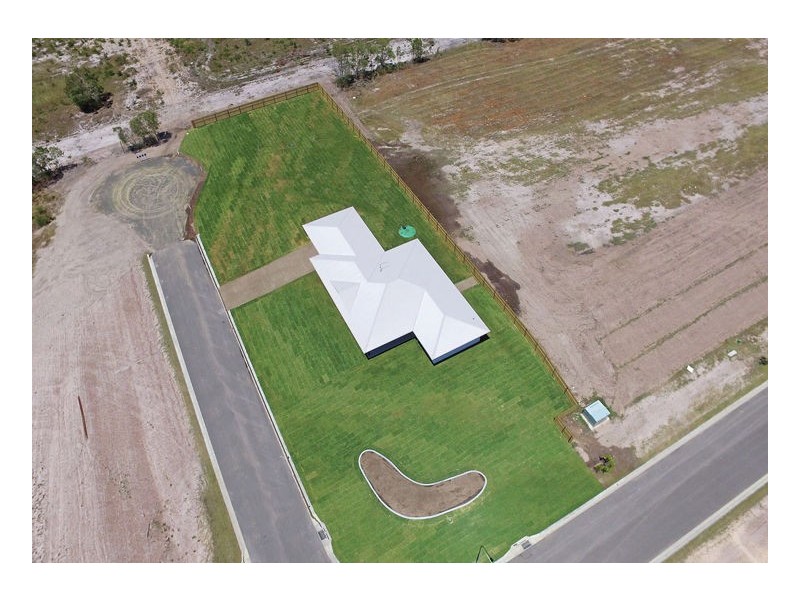 12 Mahalo Road, Booral QLD 4655