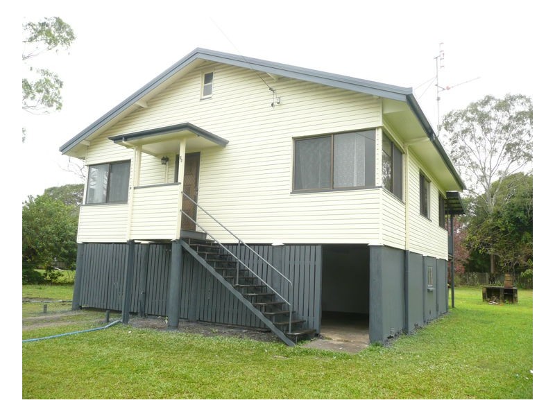 14 Spring Street, Howard QLD 4659