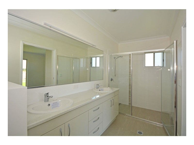 22 Mahalo Road, Booral QLD 4655