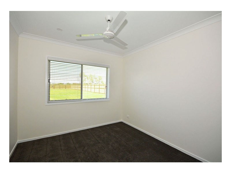 22 Mahalo Road, Booral QLD 4655